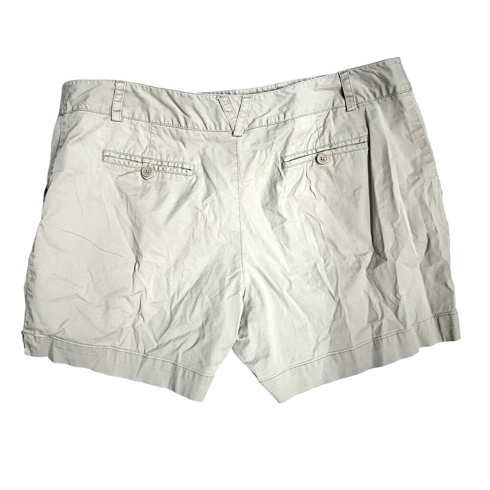 Mossimo Stretch Light Khaki Shorts - 18W - Picture 2 of 4
